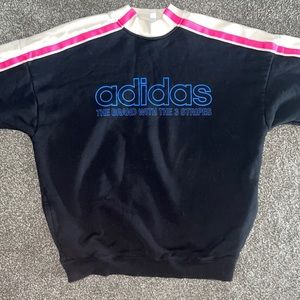 Trendy Adidas crewneck